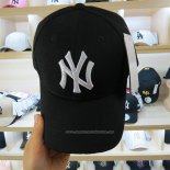 Gorra Beisbol New York Yankees 9Forty Plata Negro