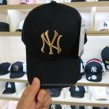 Gorra Nino New York Yankees 9Forty Dolado Negro
